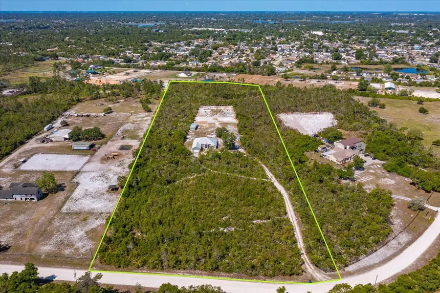 3335 Riverhead Drive, Deltona, FL 32738 - #2