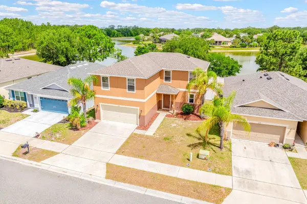 1681 Strathmore Circle, MOUNT DORA, FL 32757