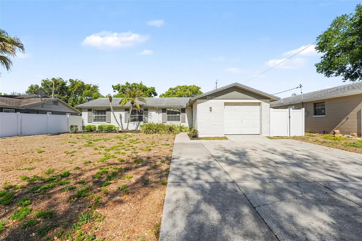 1615 Seneca Avenue, Lakeland, FL 33801 - #1