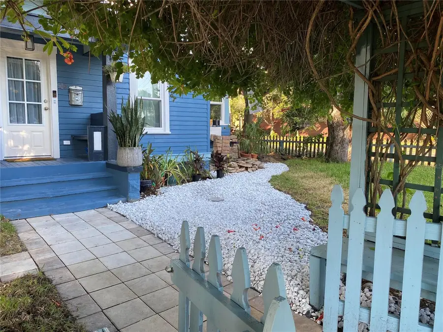 701 14th Street N, Saint Petersburg, FL 33705 - #3