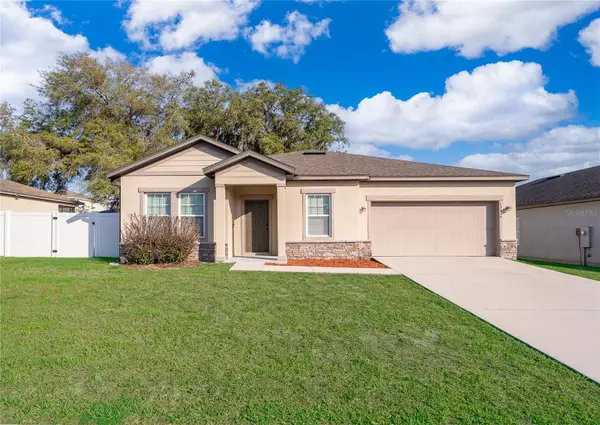15824 Surfbird Court, MASCOTTE, FL 34753