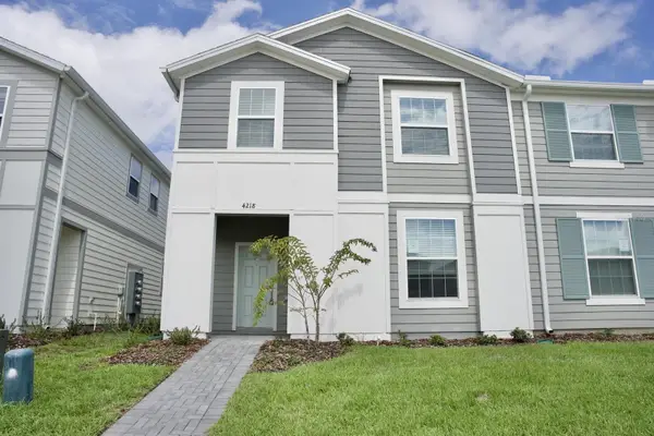 4218 Lana Avenue, DAVENPORT, FL 33897