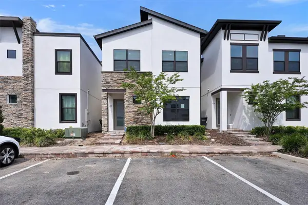 212 Villa Domani Circle, DAVENPORT, FL 33896