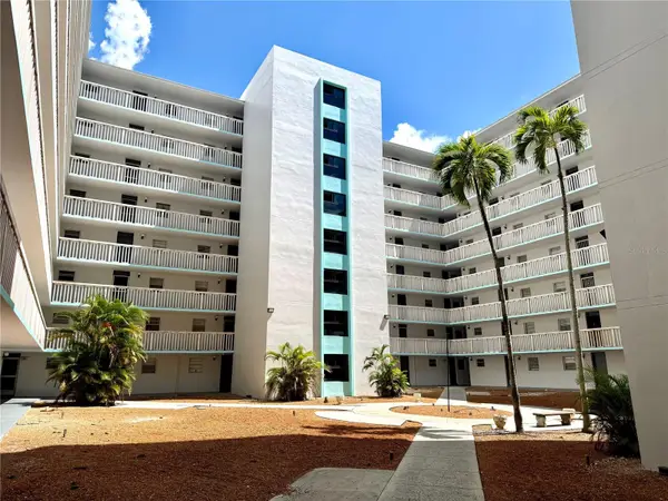 15600 NW 7th Avenue #211, MIAMI, FL 33169