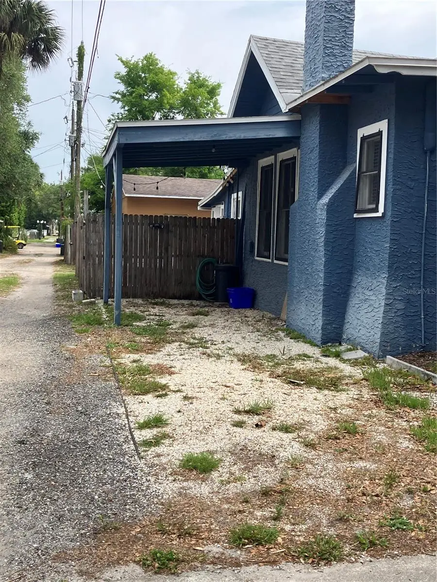 104 W 10th Street, Sanford, FL 32771 - #2