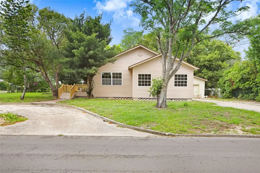 310 S Delaney Avenue, Avon Park, FL 33825 - #2