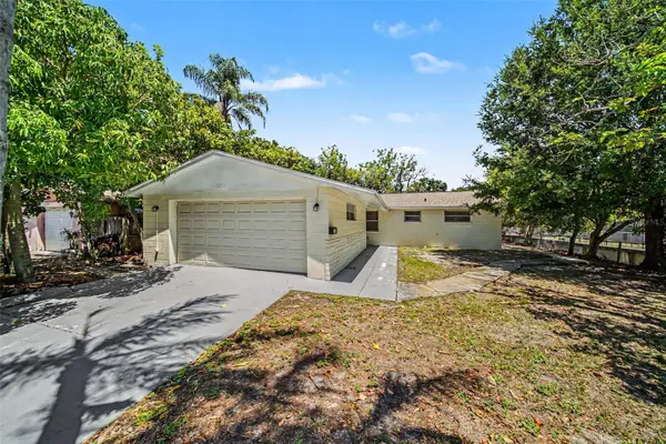 5301 82nd Avenue N, PINELLAS PARK, FL 33781