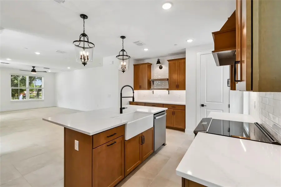 194 Pasquala, Oviedo, FL 32765 - #3
