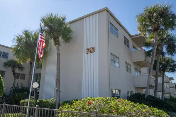 223 Columbia Drive #214, CAPE CANAVERAL, FL 32920