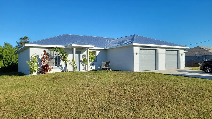 2211/2211 Daniel Avenue N, Lehigh Acres, FL 33971 - #2