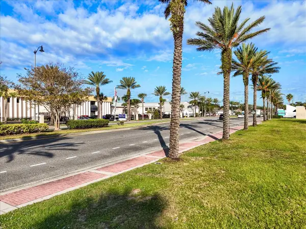 1771 S Ridge Wood Avenue, SOUTH DAYTONA, FL 32119