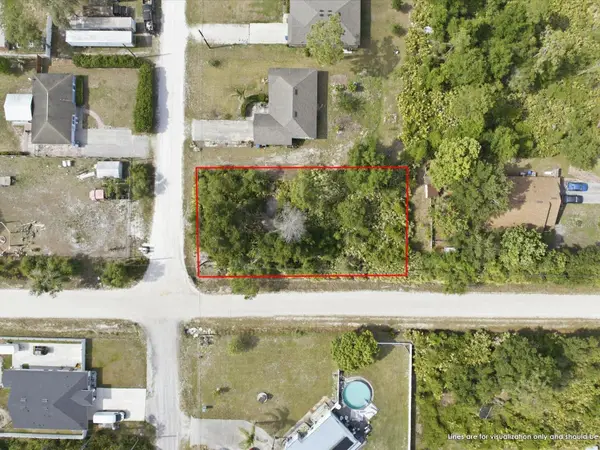 1001 10th Avenue, DELAND, FL 32724