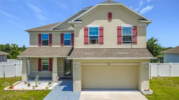 15523 Gemini Drive, MASCOTTE, FL 34753