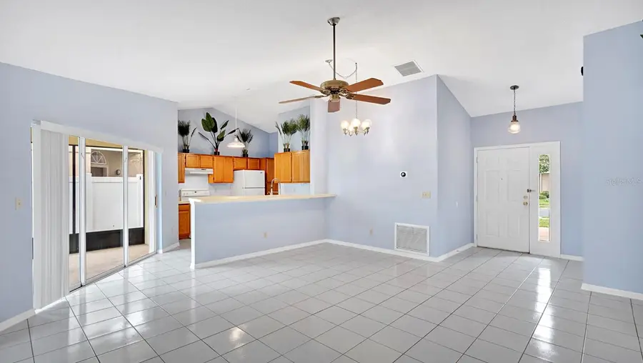 1082 Covington Street, Oviedo, FL 32765 - #3