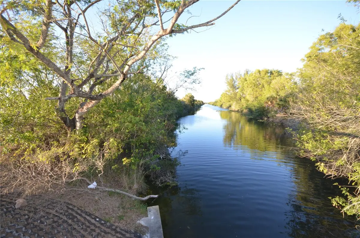 1001 NE 5th Place, Cape Coral, FL 33909 - #1