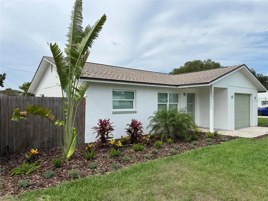 2401 16th Avenue N, Saint Petersburg, FL 33713 - #2