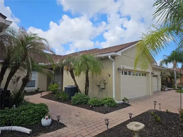 1590 Vienna Square Drive, WINTER HAVEN, FL 33884