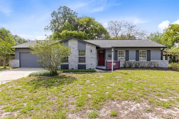 1432 Canterbury Circle, CASSELBERRY, FL 32707
