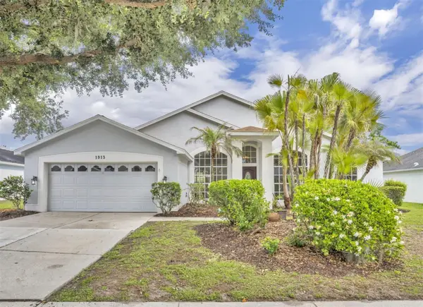 1913 Magies Court, OVIEDO, FL 32766