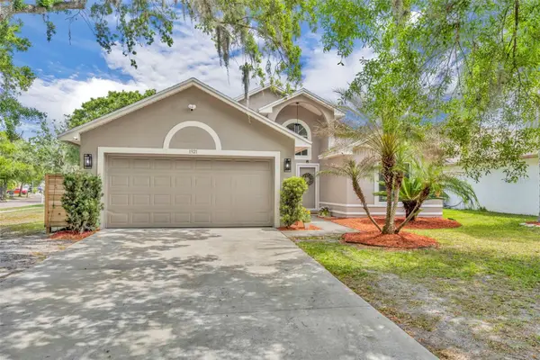 1921 Blue Fox Court, ORLANDO, FL 32825