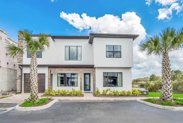 156 Villa Domani Circle #156, DAVENPORT, FL 33896