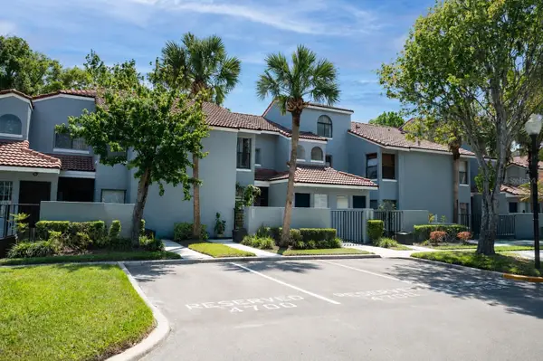 4704 Chevy Place #180, ORLANDO, FL 32811