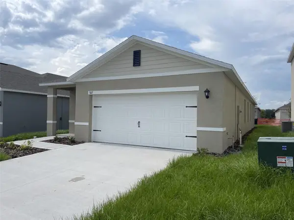 927 Waterfall Boulevard, DAVENPORT, FL 33837