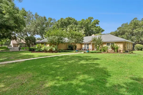 4418 Willow Shade Court, ORLANDO, FL 32835