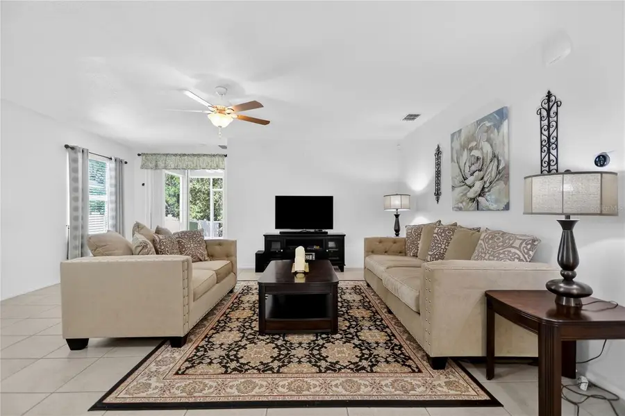 345 Red Kite Dr, Groveland, FL 34736 - #3