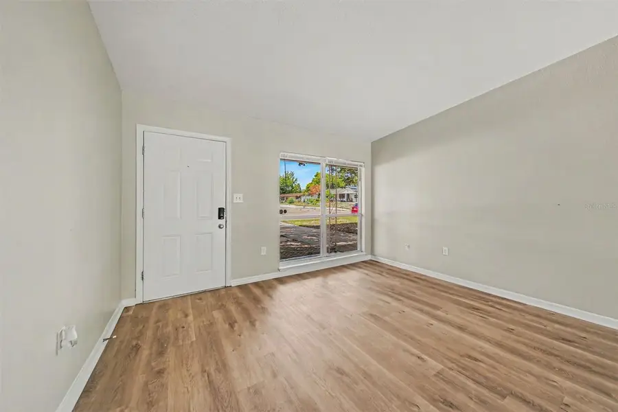 5909 Wolf Road, Orlando, FL 32808 - #3