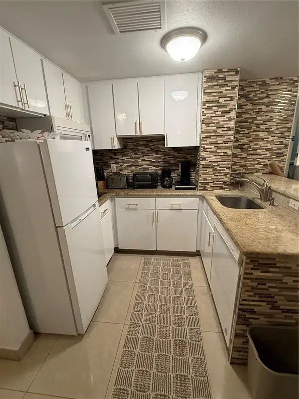 6165 Carrier Drive #2404, ORLANDO, FL 32819