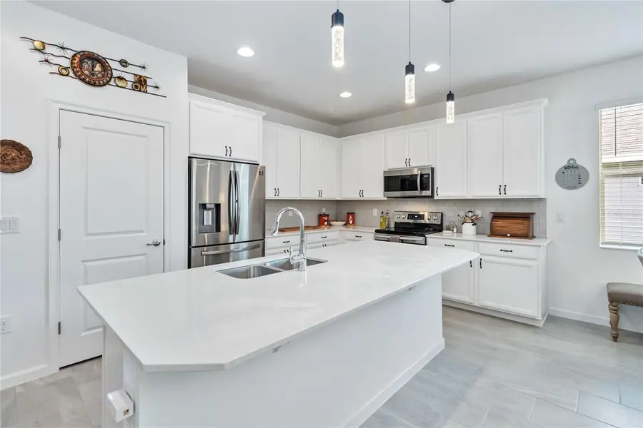 413 Sapphire Drive, Davenport, FL 33837 - #3