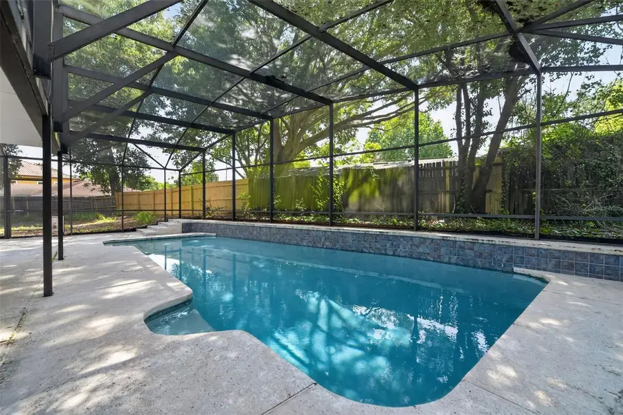 637 W Lakeshore Drive, Clermont, FL 34711 - #3