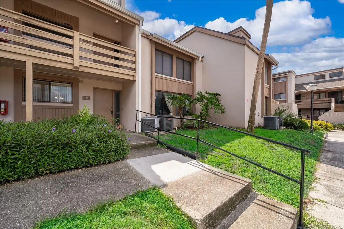 228 Orienta Point Street #228, Altamonte Springs, FL 32701 - #1