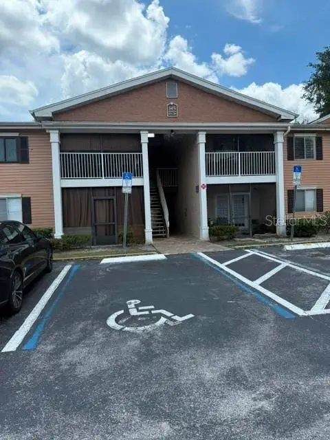 145 N Pearl Lake Causeway #210, ALTAMONTE SPRINGS, FL 32714