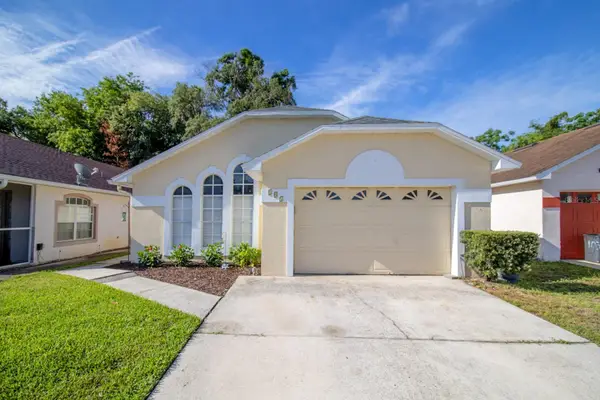 105 Holloway Court, SANFORD, FL 32771
