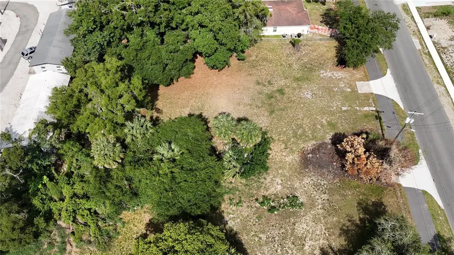 41 E Michael Gladden Boulevard, Apopka, FL 32703 - #3
