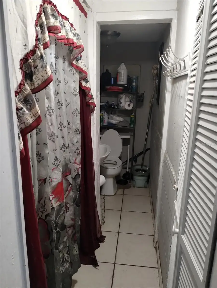 811 NE 20th Street #A & B, Gainesville, FL 32641 - #3