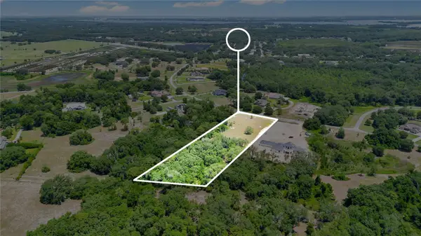 Grand Oak Lane, TAVARES, FL 32778