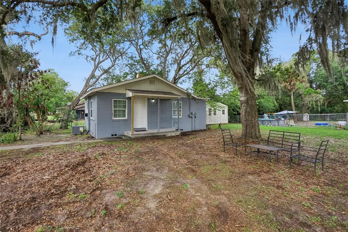 335 E Walts Avenue, Deland, FL 32724 - #1