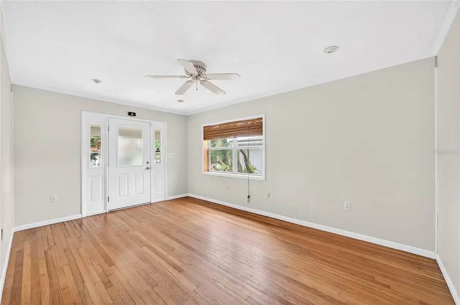 819 Canovia Avenue, Orlando, FL 32804 - #3