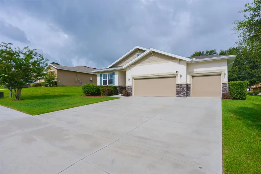2544 Autumn Stream Drive, Leesburg, FL 34748 - #3