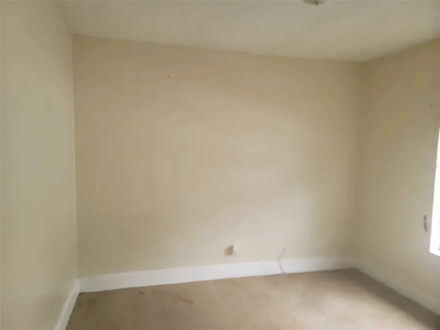 2035 10th Street S, Saint Petersburg, FL 33705 - #3