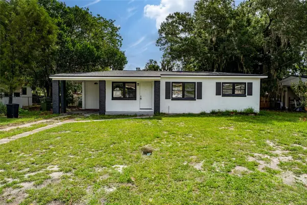1010 Newman Drive, LEESBURG, FL 34748