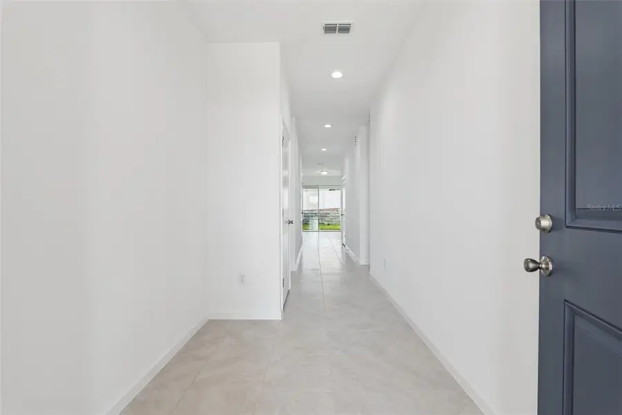 3712 Watercliff Circle, Grand Island, FL 32735 - #2