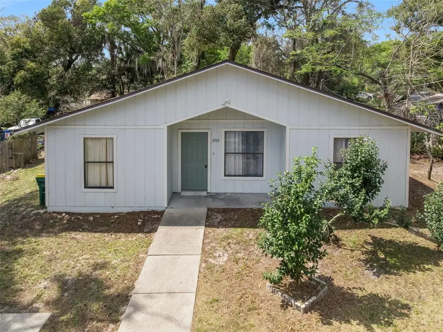 202 S Boston Avenue, Deland, FL 32724 - #2