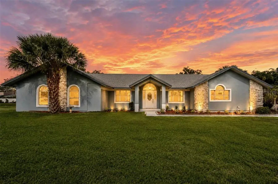 2827 Shadow Wood Court, Kissimmee, FL 34746 - #2