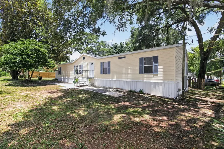 102 Third Street, Lady Lake, FL 32159 - #2