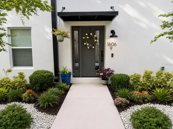 1606 Park Lake Street #9, ORLANDO, FL 32803