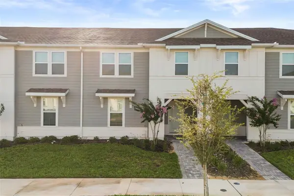 1284 Blue Island Drive, CLERMONT, FL 34714